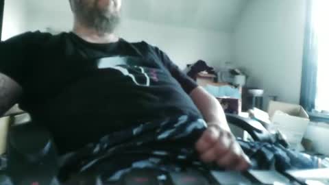 slickwill2391 online show from April 2026 05:32:02 PM