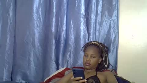 Snapshot of slim_alicia chatting on November 2025 08:02:01 AM Alicia online show from November 2025 08:02:01 AM