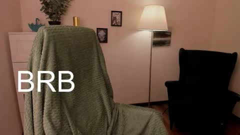 Andy online show from November 2025 08:24:02 PM