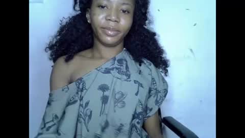 Snapshot of slim_ebonypet chatting on August 2026 08:35:02 AM Crystal online show from August 2026 08:35:02 AM