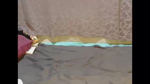 Snapshot of slim_girl01 chatting on November 2025 07:03:01 PM slim_girl01 online show from November 2025 07:03:01 PM