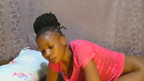 Snapshot of slim_girl01 chatting on November 2025 07:41:02 AM slim_girl01 online show from November 2025 07:41:02 AM