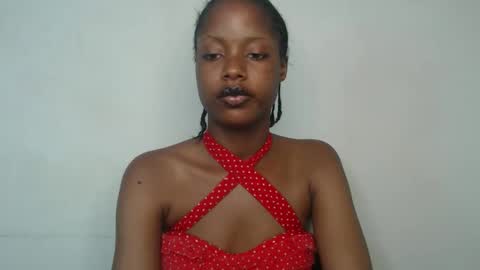 Snapshot of slim_perry chatting on February 2026 01:41:02 PM perry online show from February 2026 01:41:02 PM