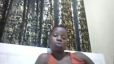 Snapshot of slim_petite_ebony chatting on January 2025 02:25:01 AM slim_petite_ebony online show from January 2025 02:25:01 AM