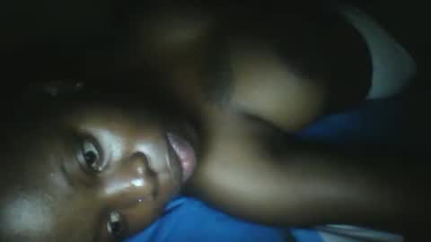 Snapshot of slim_petite_ebony chatting on October 2025 09:45:01 PM slim_petite_ebony online show from October 2025 09:45:01 PM