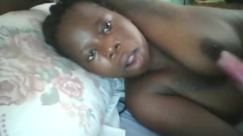 slim_petite_ebony online show from February 2026 02:34:01 PM