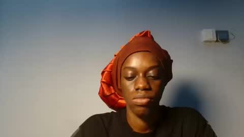 Snapshot of slimbaby16 chatting on November 2025 06:45:01 AM Slim online show from November 2025 06:45:01 AM