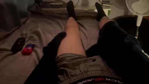 Snapshot of slimboy6900 chatting on February 2026 01:12:01 AM slimboy6900 online show from February 2026 01:12:01 AM