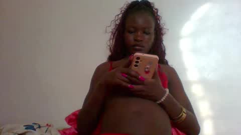 Snapshot of slimdiva chatting on December 2025 04:50:01 AM slimdiva online show from December 2025 04:50:01 AM