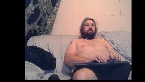 Snapshot of slimdizzy64 chatting on November 2025 02:21:02 AM slave drew or slut online show from November 2025 02:21:02 AM