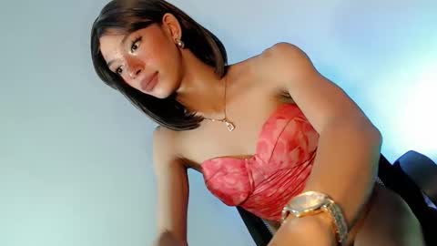 Snapshot of slimgirl_patricia chatting on January 2026 07:19:02 PM Pat online show from January 2026 07:19:02 PM