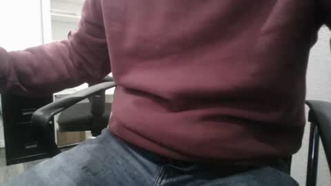 Snapshot of slimjimorange9 chatting on October 2025 07:04:02 PM slimjimorange9 online show from October 2025 07:04:02 PM