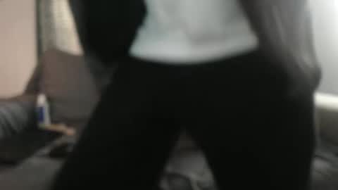 Snapshot of slimjp chatting on November 2025 06:30:01 PM slimjp online show from November 2025 06:30:01 PM