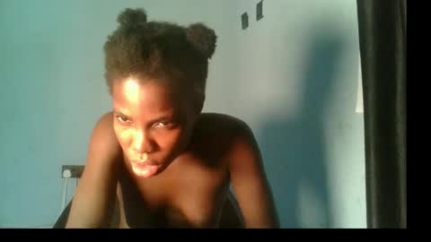Snapshot of slimzyxdoll chatting on September 2025 11:25:01 AM slimzyxdoll online show from September 2025 11:25:01 AM