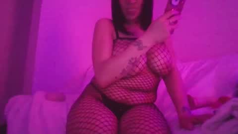 SlipNmyWetty online show from March 2025 05:33:01 PM