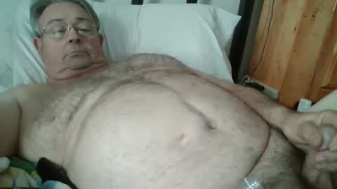 Snapshot of slippery_duck chatting on April 2026 06:03:02 PM slippery_duck online show from April 2026 06:03:02 PM