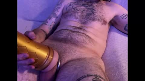 slipperyrichard_420 online show from December 2024 04:01:02 AM