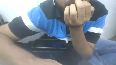 Snapshot of slothslav chatting on January 2025 08:24:01 AM slothslav online show from January 2025 08:24:01 AM