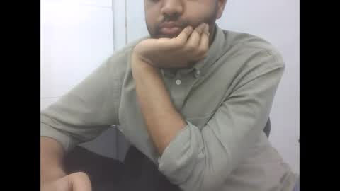 Snapshot of slothslav chatting on January 2025 10:45:01 AM slothslav online show from January 2025 10:45:01 AM