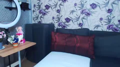 slutihmami online show from March 2026 06:07:02 AM