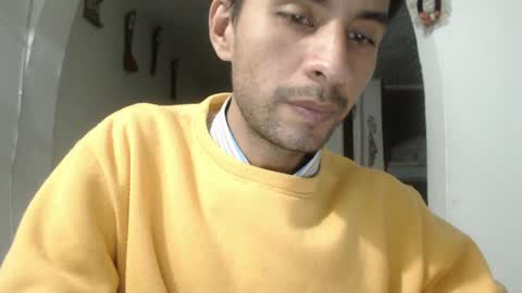 Chistian Aguilar online show from April 2026 12:47:01 AM