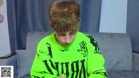 Snapshot of sluttsavage chatting on June 2026 02:52:01 PM sluttsavage online show from June 2026 02:52:01 PM