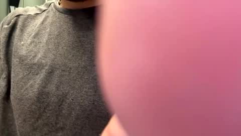 Snapshot of sluttygoodboy25 chatting on December 2024 04:14:01 PM sluttygoodboy25 online show from December 2024 04:14:01 PM