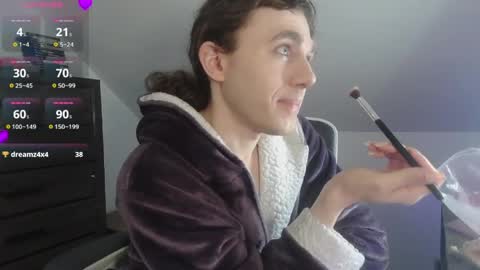 Natsu online show from March 2026 03:06:02 PM