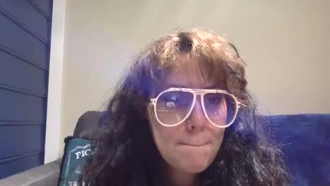 SluttyLittleXXX online show from November 2025 04:25:02 AM