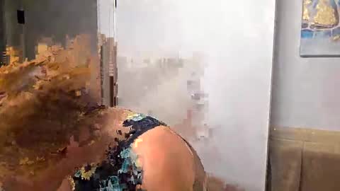 Snapshot of sluttymommie chatting on October 2025 12:33:02 AM Alwaysthirsty online show from October 2025 12:33:02 AM