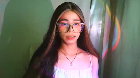 sluttypatotie online show from December 2025 12:43:01 PM