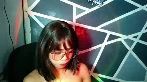 sluttypatotie online show from April 2026 08:44:01 PM