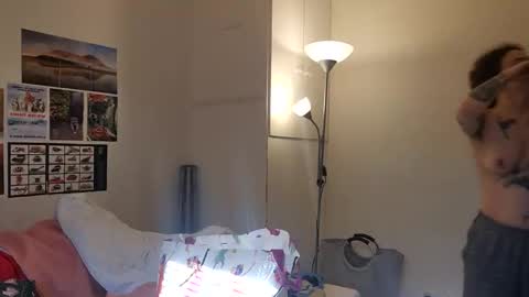 SluttySuzie17 online show from April 2026 08:09:02 AM