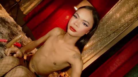 Snapshot of slutxcums_farrah69 chatting on September 2025 11:32:01 AM Dont forget to follow me give me thumbs upIm a New kataluna online show from September 2025 11:32:01 AM