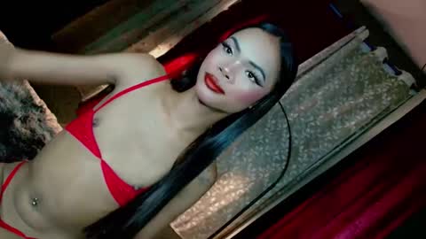 Snapshot of slutxcums_farrah69 chatting on September 2025 05:15:02 PM Dont forget to follow me give me thumbs upIm a New kataluna online show from September 2025 05:15:02 PM