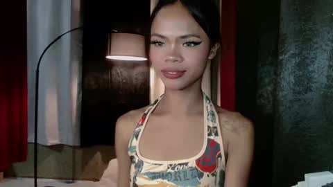 Snapshot of slutxcums_farrah69 chatting on October 2025 07:49:01 PM Dont forget to follow me give me thumbs upIm a New kataluna online show from October 2025 07:49:01 PM