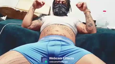 Snapshot of slutyboykraxy chatting on March 2026 12:01:01 AM sluyboy online show from March 2026 12:01:01 AM