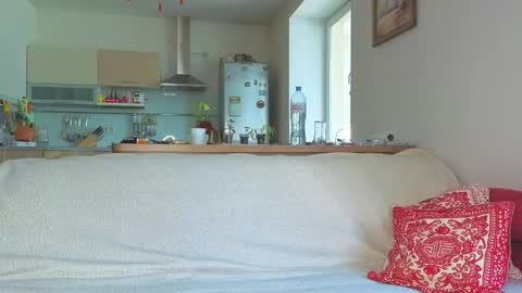 Snapshot of sly_gus chatting on May 2026 09:26:01 AM Gus online show from May 2026 09:26:01 AM