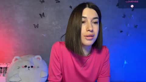 Snapshot of smaillev chatting on February 2026 11:59:01 AM Melani online show from February 2026 11:59:01 AM