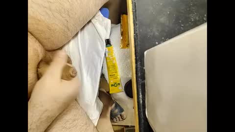 Snapshot of small_1986 chatting on December 2024 10:19:01 AM transmisin gratuita bajo demanda free broadcast on demand online show from December 2024 10:19:01 AM