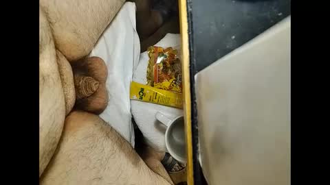 Snapshot of small_1986 chatting on December 2024 08:17:02 AM transmisin gratuita bajo demanda free broadcast on demand online show from December 2024 08:17:02 AM