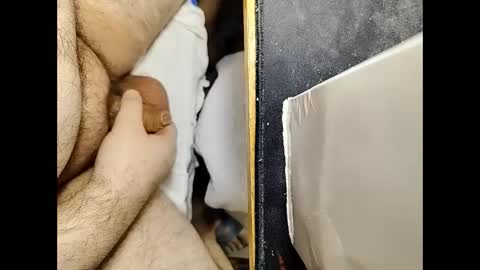 Snapshot of small_1986 chatting on January 2025 11:18:02 AM transmisin gratuita bajo demanda free broadcast on demand online show from January 2025 11:18:02 AM