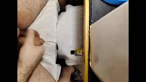 Snapshot of small_1986 chatting on January 2025 03:30:02 AM transmisin gratuita bajo demanda free broadcast on demand online show from January 2025 03:30:02 AM