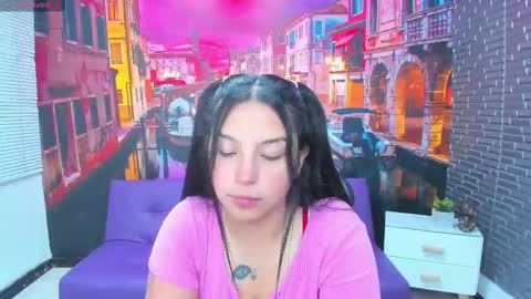 Mariana Torres online show from December 2025 01:42:01 PM