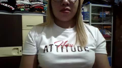 Snapshot of small_boobs59 chatting on February 2025 10:31:01 AM Lovewella online show from February 2025 10:31:01 AM