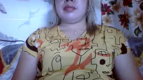 Snapshot of small_boobs59 chatting on October 2025 07:39:01 AM Lovewella online show from October 2025 07:39:01 AM