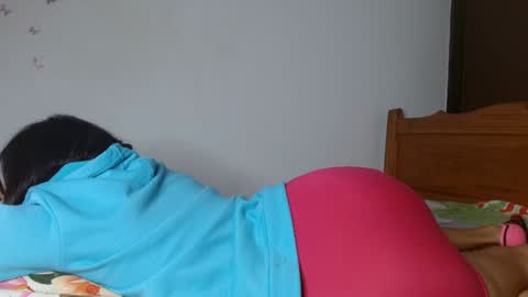 Snapshot of smallflorecita chatting on January 2025 09:02:02 AM smallflorecita online show from January 2025 09:02:02 AM