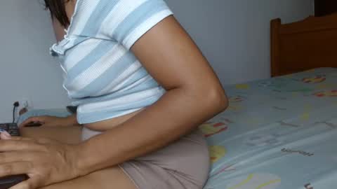 Snapshot of smallflorecita chatting on March 2025 01:37:01 PM smallflorecita online show from March 2025 01:37:01 PM