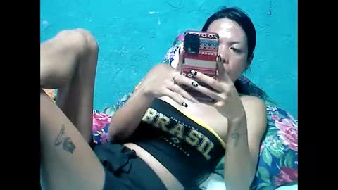 jess online show from November 2025 05:23:02 AM