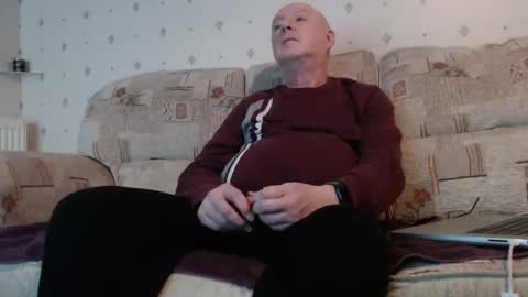 Snapshot of smallsteve562 chatting on February 2026 08:18:01 PM Steve online show from February 2026 08:18:01 PM